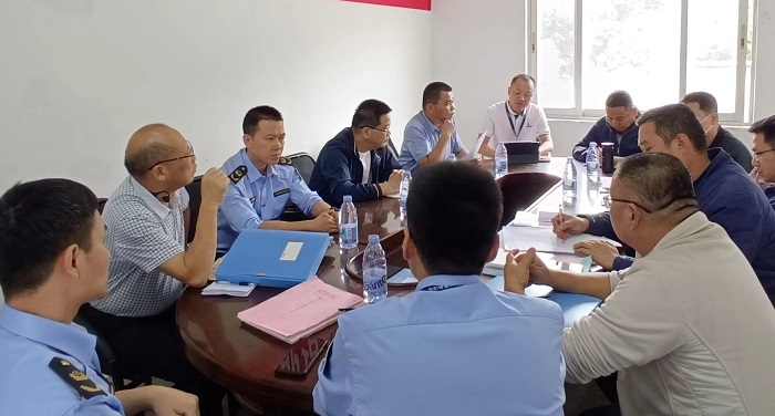 F:\yf\官網oa推文及圖片年‚209\省、市、區(qū)各級市場監(jiān)督管理局蒞臨曠遠能源股份有限公司督導調研燃氣特種設備安全工作(1)\省、市、區(qū)各級市場監(jiān)督管理局檢查圖片.jpg
